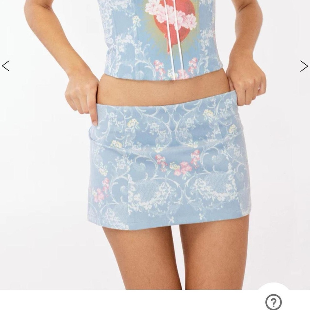 With Jean Miles Skirt in Lady Love size small NWT